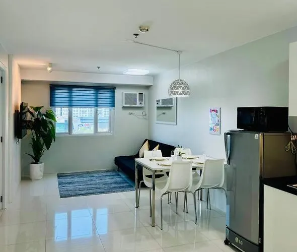 Cozy Minimalist 2Br Condo At Princeton Qc Near Rob Magnolia